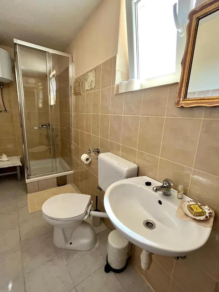 Vila Klara Olib Holiday home
